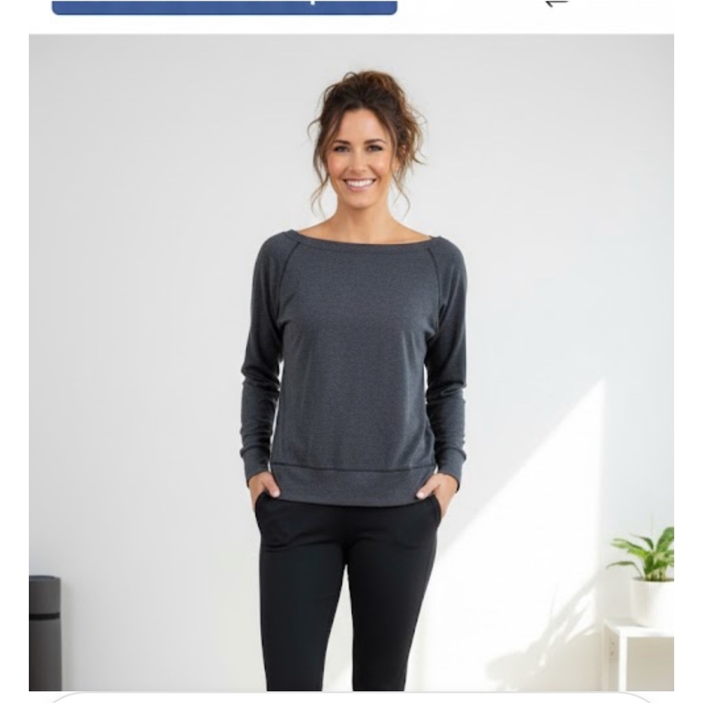 Nike Dry Fit Women's Gray Long Sleeve Athletic Shirt size Small